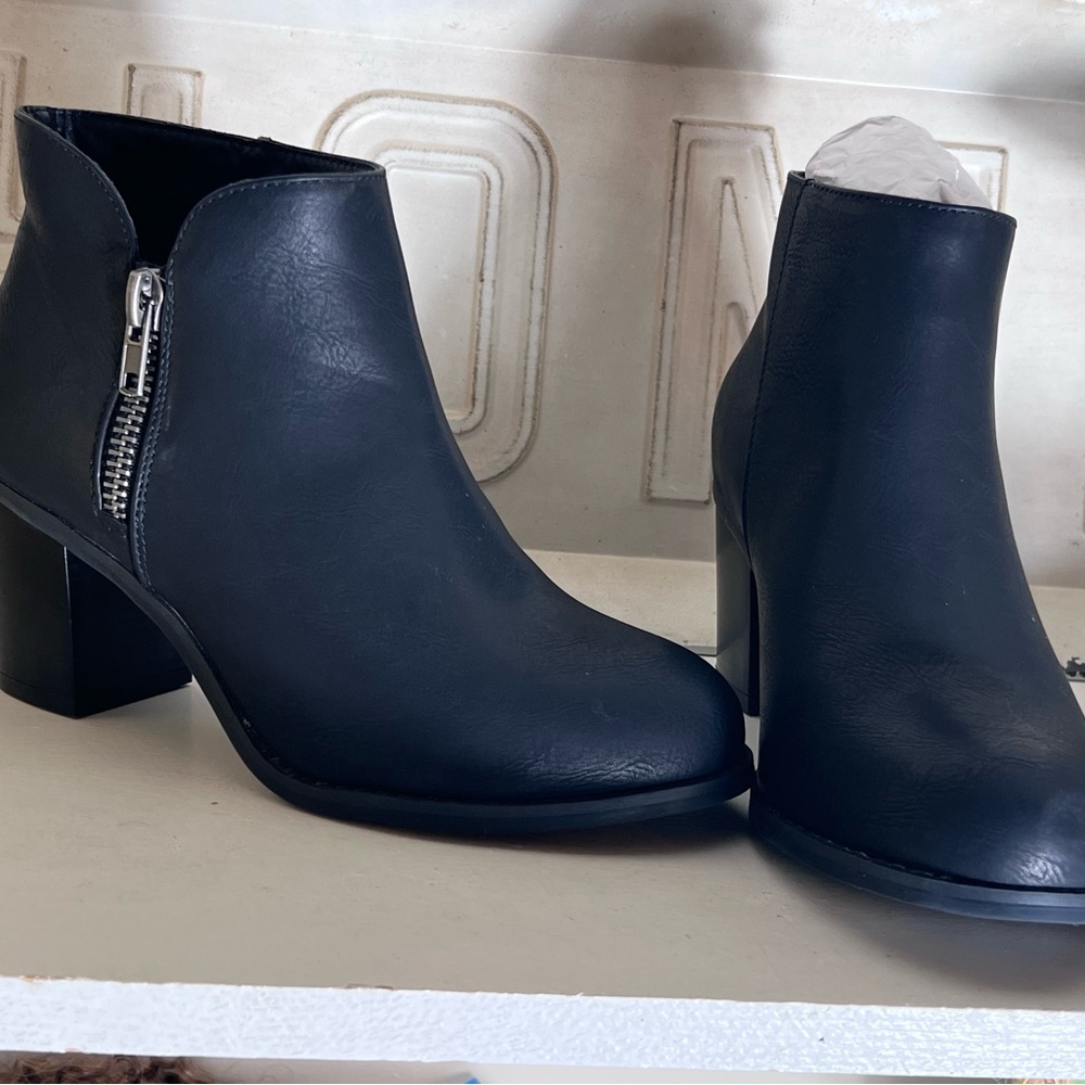 Luoika Boots